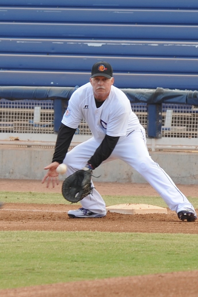 Dragons_2017-10-31 (199).jpg - (c)2010 DeVetter